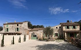 Maison Roucas - Restaurant Et Chambres D'Hotes