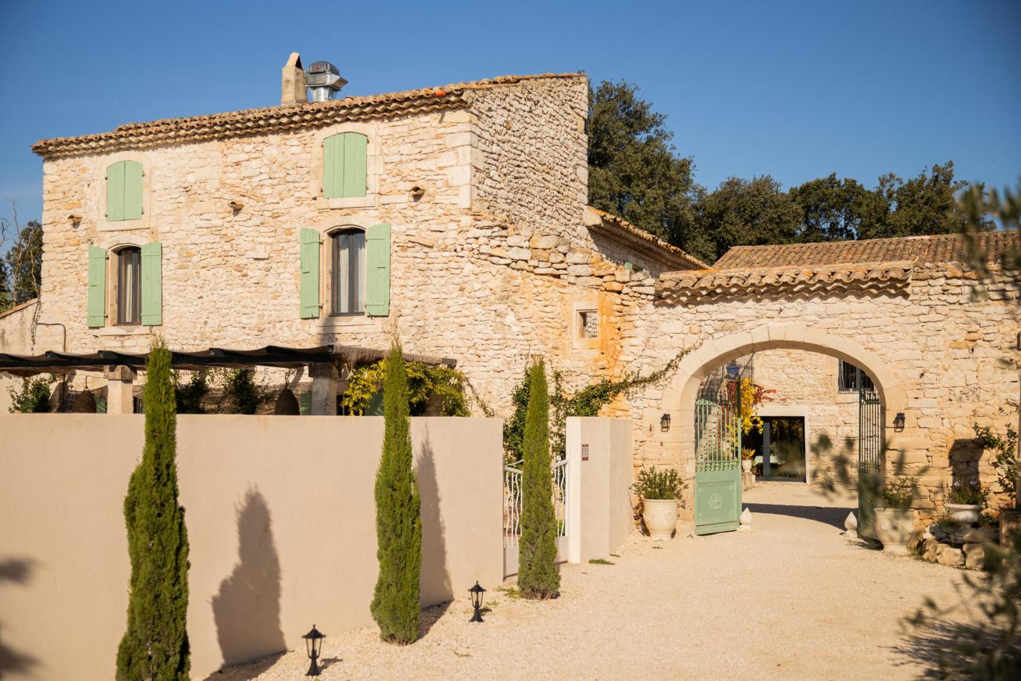 Maison Roucas - Restaurant Et Chambres D'Hotes Solérieux Extérieur photo