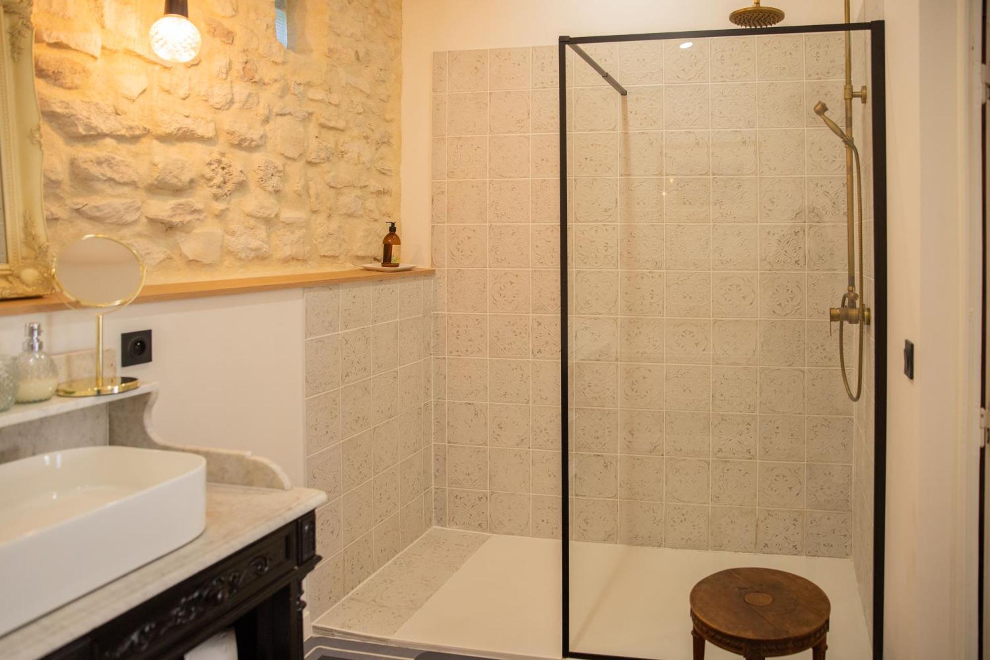 Maison Roucas - Restaurant Et Chambres D'Hotes Solérieux Extérieur photo